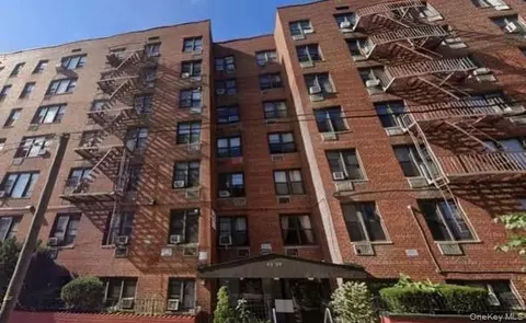 42-26 81 St #7N, Elmhurst, NY 11373