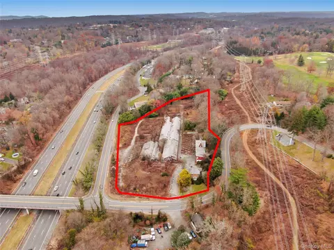 448 Underhill Rd, Greenburgh, NY 10583