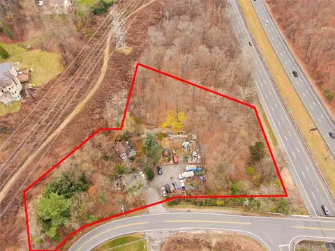 451 Underhill Rd, Greenburgh, NY 10583