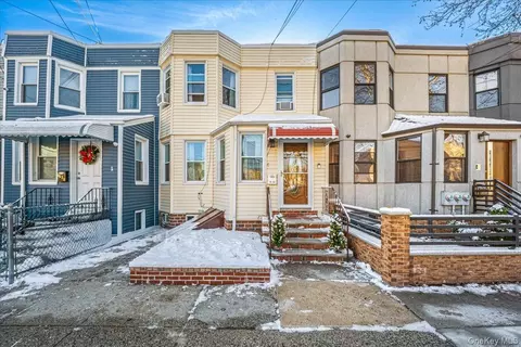 65-26 Admiral Ave, New York, NY 11379