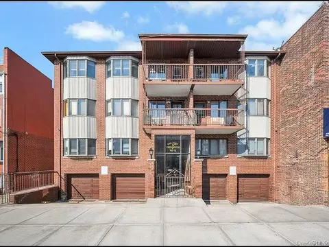 46-12 161st St #2C, New York, NY 11358