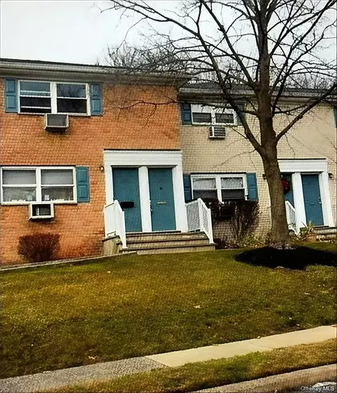 140 Meyer Oval, Orangetown, NY 10965