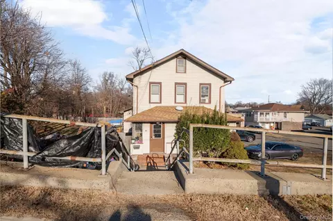 50 Samsondale Ave, West Haverstraw, NY 10993