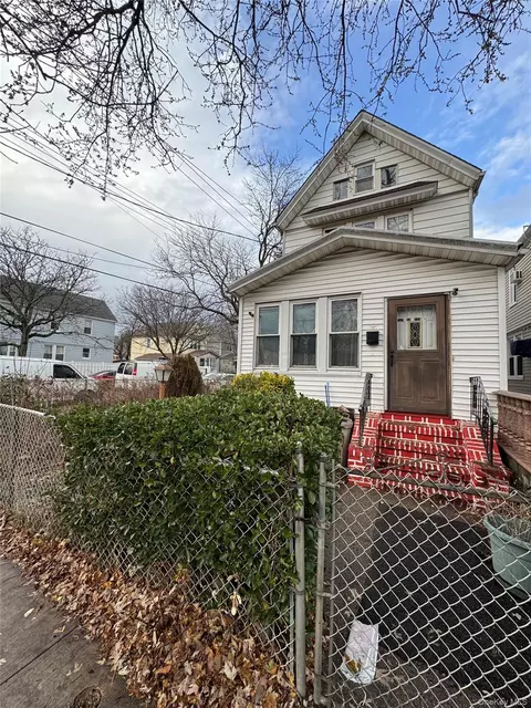 147-03 111th Ave, Jamaica, NY 11435