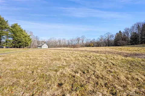 143 N Salem Rd, Bedford, NY 10536