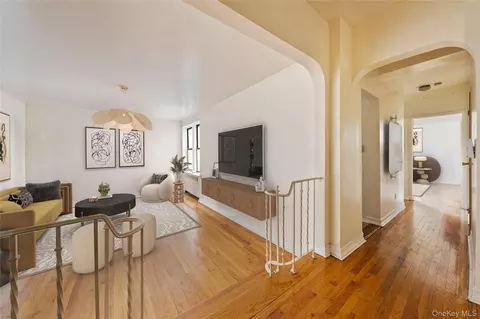 1200 Woodycrest Ave #3E, New York, NY 10452