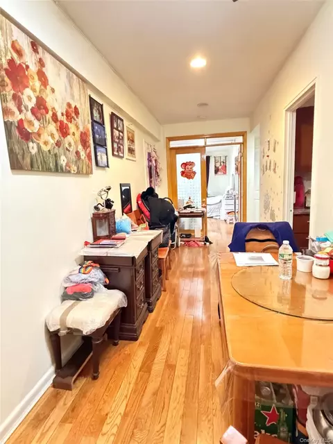 134-39 Blossom Ave #2G, Flushing, NY 11355