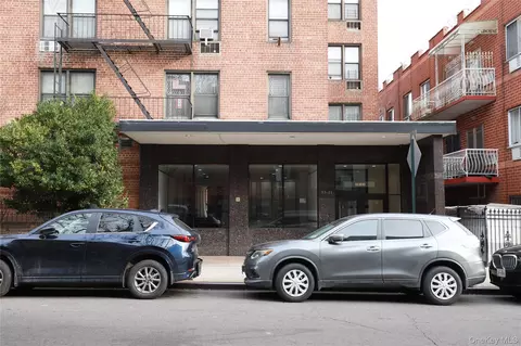 53-11 90th St #6C, Elmhurst, NY 11373