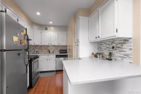 166-31 9th Ave #8A, New York, NY 11357