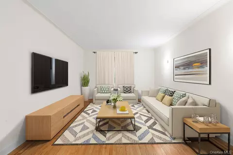 11007 73rd Rd #2K, New York, NY 11375