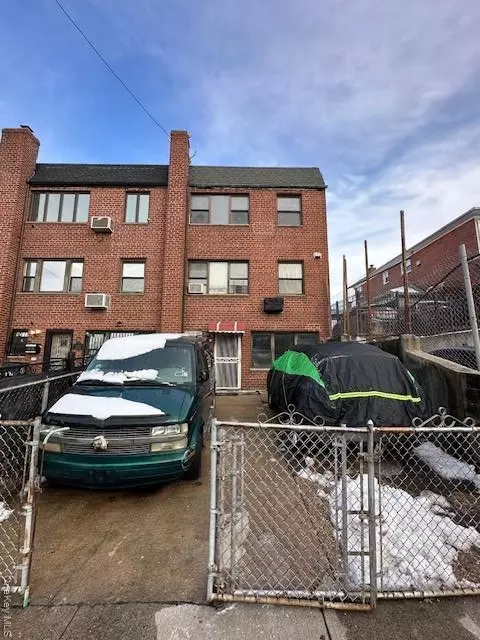 23-23 93rd St, New York, NY 11369
