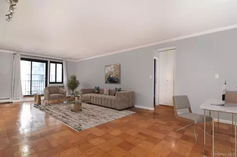 1085 Warburton #621, Yonkers, NY 10701