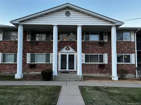 810 Blooming Grove Tpke #113, New Windsor, NY 12553