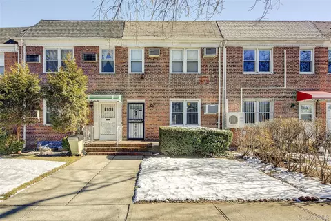 7533 168th St, New York, NY 11366
