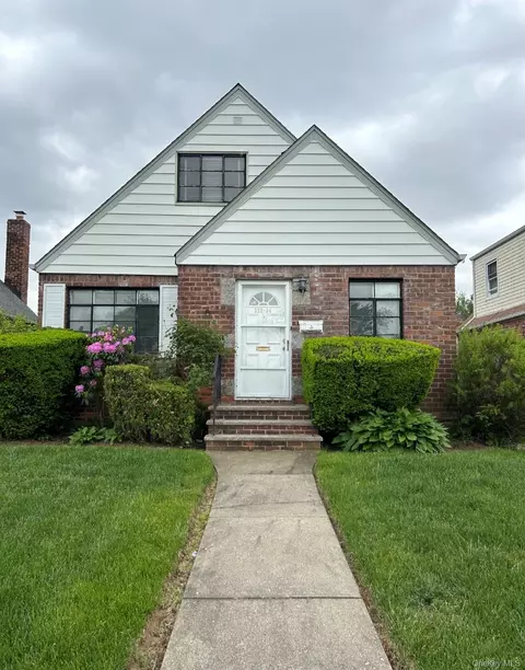 22754 Murdock Ave, New York, NY 11429