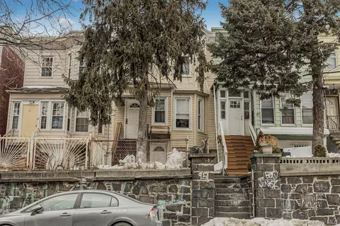 95 Palisade Ave, Yonkers, NY 10701