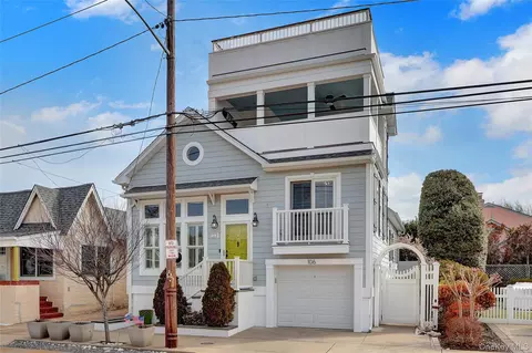 106 Freeport Ave, Point Lookout, NY 11569