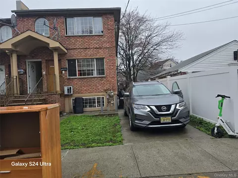 17709 112th Ave, Jamaica, NY 11433