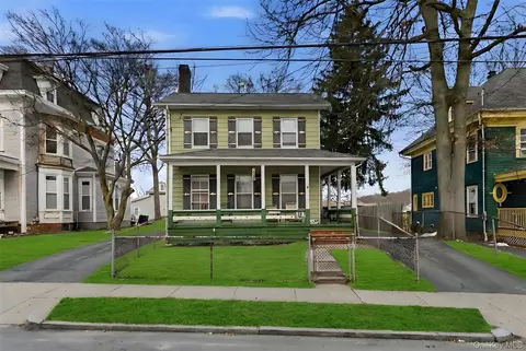 956 Paulding St, Peekskill, NY 10566