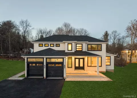 6 Argo Ln, Ramapo, NY 10977