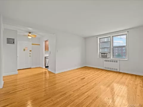 5610 Netherland Ave #5G, New York, NY 10471