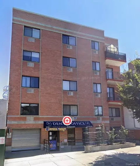 37-59 61st St #5A, Woodside, NY 11377