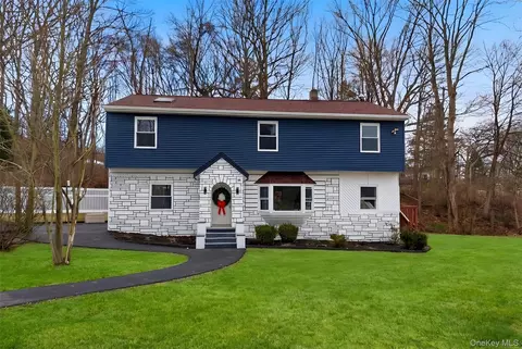 58 Lakelands Ave, Greenwood Lake, NY 10925