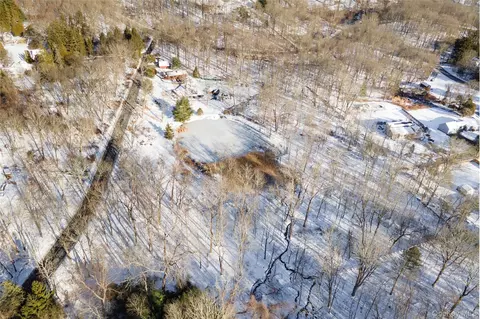 50 Mclaughlin Dr, Carmel, NY 10541