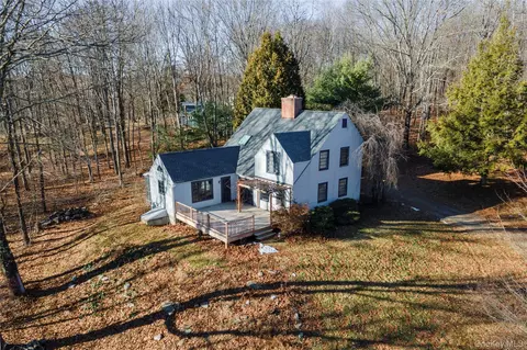 57 Wildflower Hill Rd, Ancram, NY 12502