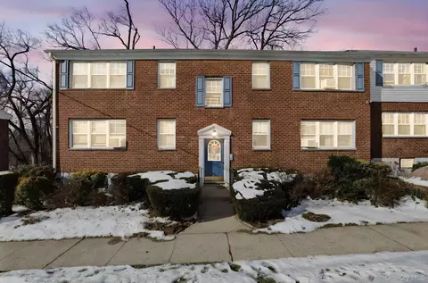 67 Columbus Ave #1A, Harrison, NY 10604