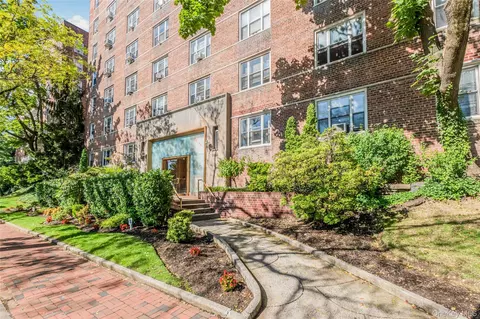 5601 Riverdale Ave #4A, New York, NY 10471