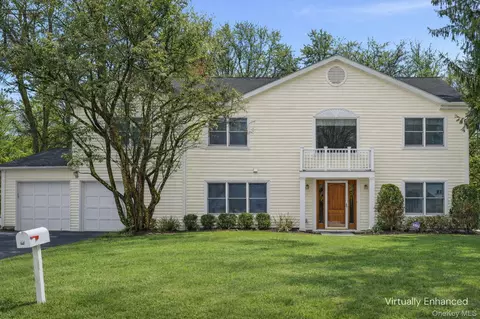 39 Lambert Ln, New Rochelle, NY 10804