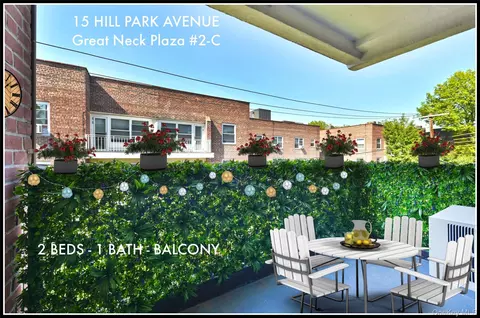 15 Hill Park Ave #2-C, North Hempstead, NY 11021
