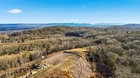 229 Mount Zion Rd, Marlboro, NY 12542