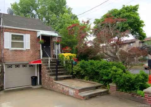 11502 Poppenhusen Ave, New York, NY 11356