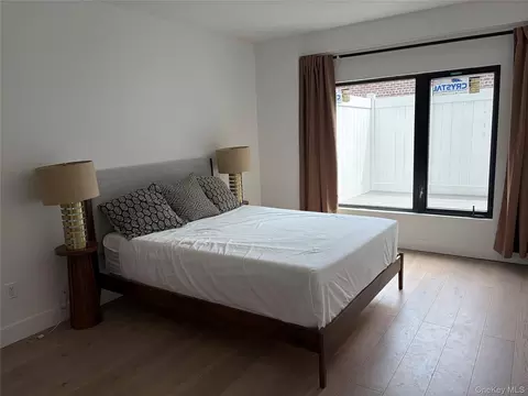 52-16 Roosevelt Ave #2C, New York, NY 11377