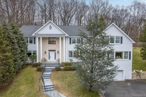 179 Sprain Rd, Greenburgh, NY 10583