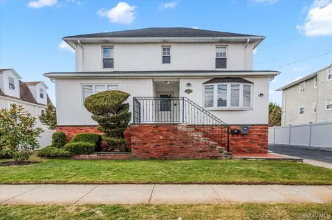 523 Bayview Ave, Cedarhurst, NY 11516