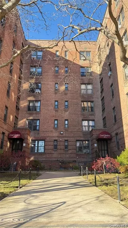 144-11 Sanford Ave #1N, Flushing, NY 11355