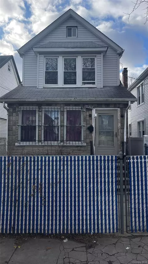 118-18 190th St, New York, NY 11412