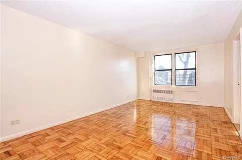 3531 Bronxwood Ave #1G, New York, NY 10469