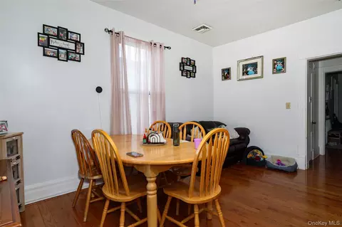 Dining - 94 Academy St, Poughkeepsie, NY 12601 photo 1 of 1
