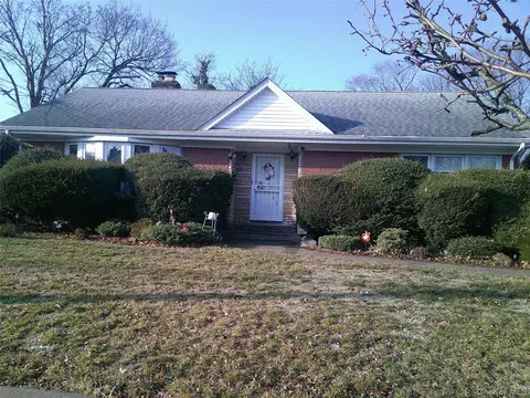 Undisclosed, Hempstead, NY 11550