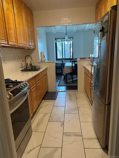 1101 Midland Ave #323, Yonkers, NY 10708
