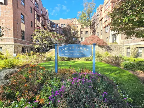 604 Tompkins Ave #1A, Mamaroneck, NY 10543