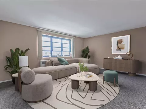 88-25 155th Ave #6M, Howard Beach, NY 11414