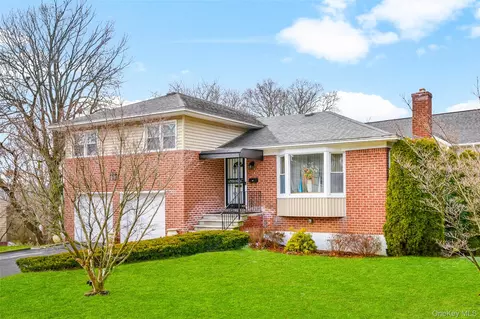 60 E Fort Hill Rd, Yonkers, NY 10710