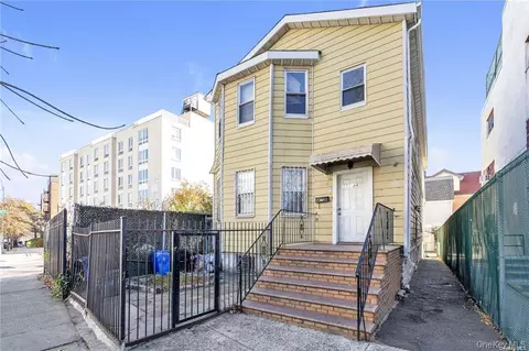 111-24 Northern Blvd, New York, NY 11368