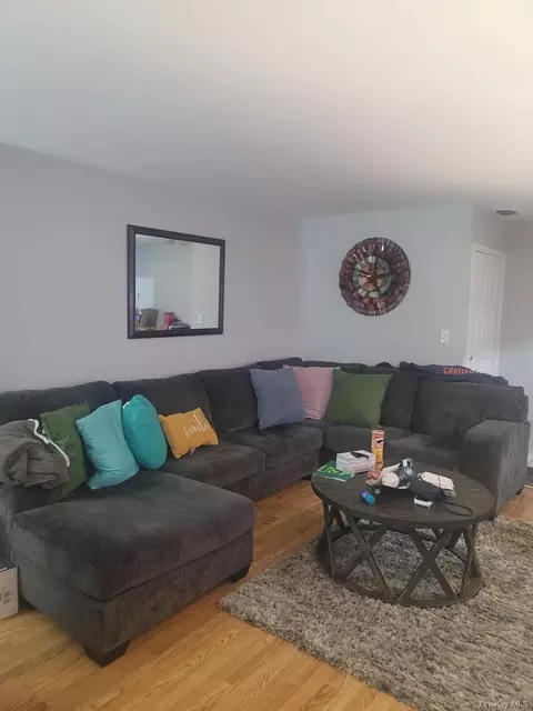 408 Town Hill Rd #408, Clarkstown, NY 10954