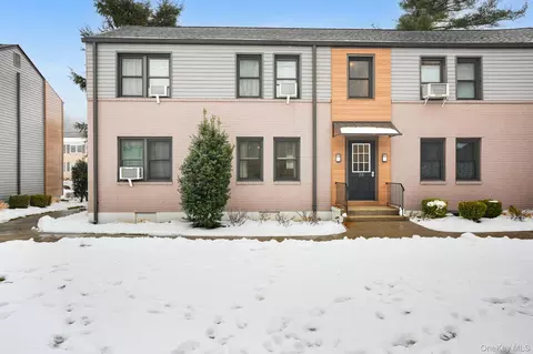 10 Tappan Lndg # 53A, Greenburgh, NY 10591